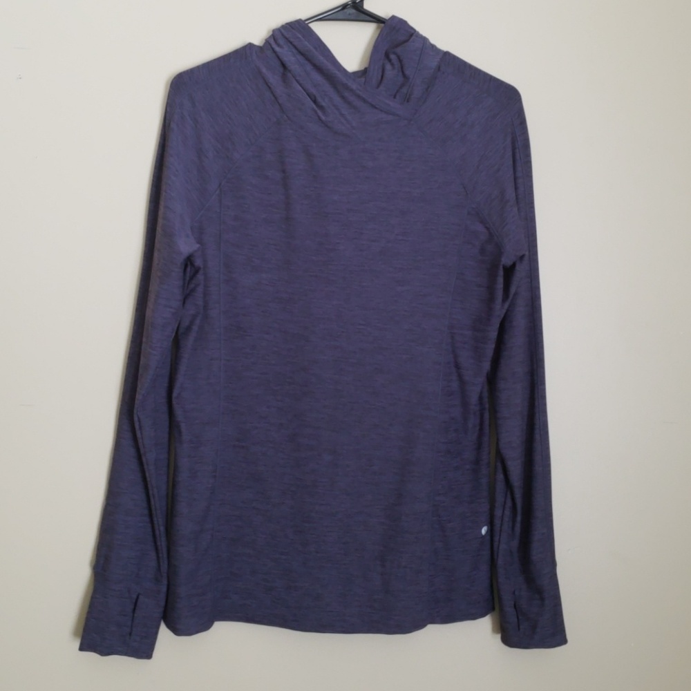 Workout sweater